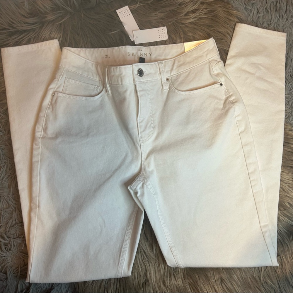 White House Black Market Curvy High-Rise Skinny Ankle Jeans